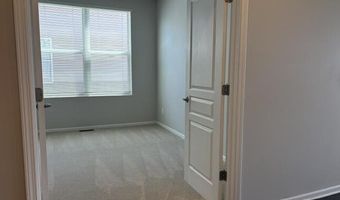 582 Ivyland St, Ann Arbor, MI 48108
