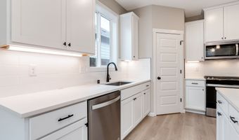 809 NW 32ND St, Battle Ground, WA 98604