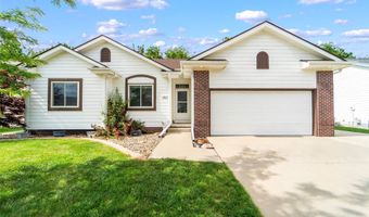 403 4th St NW, Altoona, IA 50009