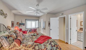 37300 N TOM DARLINGTON Dr D, Carefree, AZ 85377