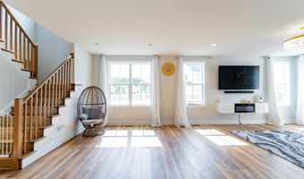 41914 SPRING AIR Dr, Brambleton, VA 20148