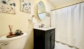 1125 Royal Dr, Amherst, OH 44001