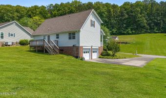 2412 Colonial Dr, Athens, TN 37303