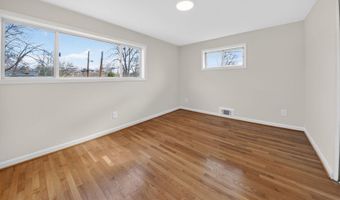 9902 CARNEGIE Ter, Bethesda, MD 20817