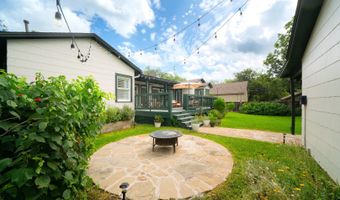 180 Claywell Dr, Alamo Heights, TX 78209