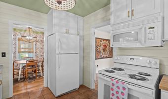 805 N Chestnut St, Aberdeen, NC 28315