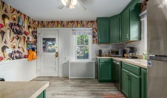 15 Wheeler Ave, Cranston, RI 02905