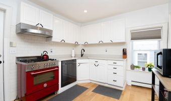 23 Van Winkle St 3, Boston, MA 02124