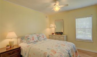 1117 Pocatella Dr, Barefoot Bay, FL 32976