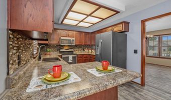 2312 Northgate Blvd, Auburn, IN 46706