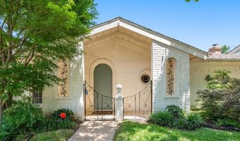 1705 Park Hill Dr, Arlington, TX 76012