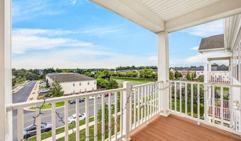 41895 CATHEDRAL VALLEY Sq 401, Aldie, VA 20105