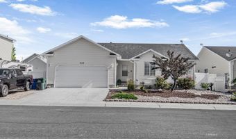 310 Oakridge Dr, Elko, NV 89801