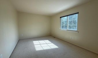 1929 Harley Dr, Ann Arbor, MI 48103