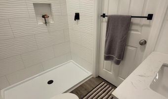 1517 N ELLAMONT St, Baltimore, MD 21216