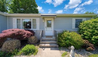 2978 Lee Marie Dr, Adrian, MI 49221