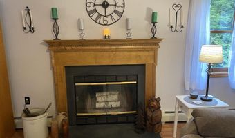 1196 Bancroft Rd, Becket, MA 01223