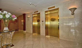 5000 BATTERY Ln 202, Bethesda, MD 20814