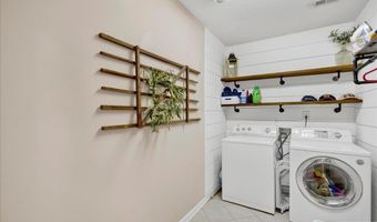 192 KENTWOOD Dr, Alabaster, AL 35007