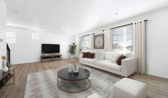 22212 E 38th Pl, Aurora, CO 80019