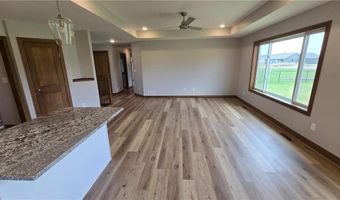 1309 18th St NE, Austin, MN 55912
