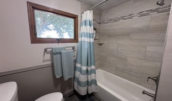 128 Mark St, Aurora, NE 68818
