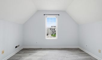 1036 Spanish Lake Dr, Avon, IN 46123