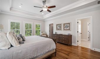 5172 Lower Creek St, Peachtree Corners, GA 30092