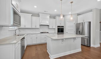 24536 Beacon Cir, Athens, AL 35613