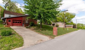 1219 Julia St, Atchison, KS 66002