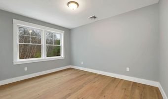 606 Alton Mountain Rd, Alton, NH 03810