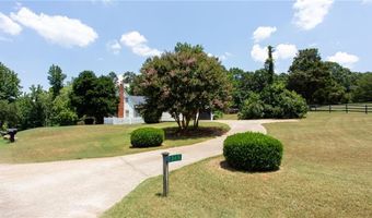 2345 Seagraves Mill Rd, Hull, GA 30646