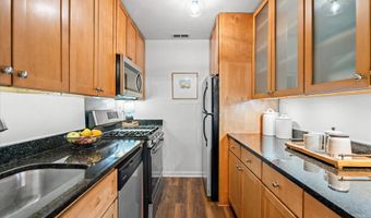 1730 ARLINGTON Blvd 4, Arlington, VA 22209