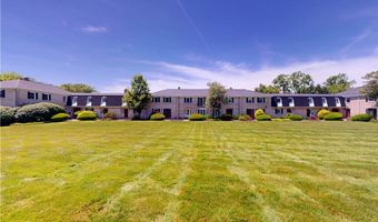824 S Chillicothe Rd 14, Aurora, OH 44202