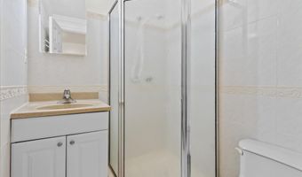 4533 CASABLANCA Ct, Annandale, VA 22003