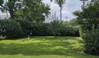 1023 N 1st St, Aberdeen, SD 57401