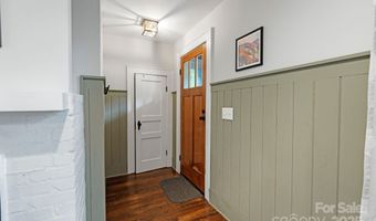 1933 Thurmond Pl, Charlotte, NC 28205