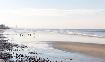 1558 Vista Del Mar Way 3, Oceanside, CA 92054