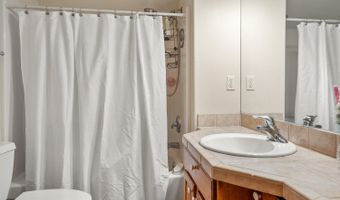 335 NW 17th St, Bend, OR 97701