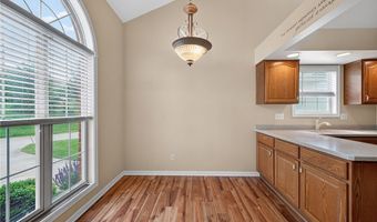 500 Glen Hollow Cir, Aurora, OH 44202