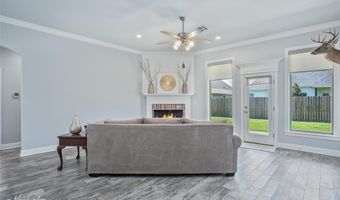 603 Stowe Cir, Benton, LA 71006