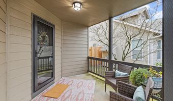 20794 WALNUT St NE, Aurora, OR 97002