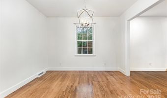 6422 Idlebrook Dr, Charlotte, NC 28212