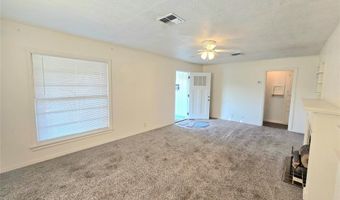 808 E Elm St, Altus, OK 73521