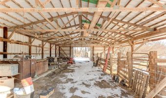 6866 Frandsen Rd, Alhambra, IL 62001
