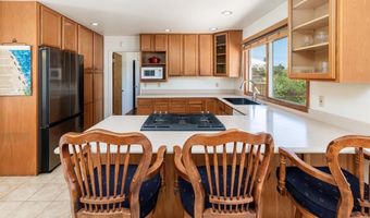 3032 Skyline Dr, Oceanside, CA 92056