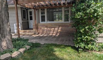 202 North Ln, Albert Lea, MN 56007