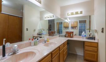 14975 S OAKMONT Dr, Arizona City, AZ 85123