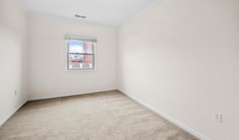 123 W BARRE St W 402, Baltimore, MD 21201
