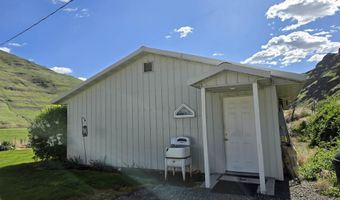 17082 Snake River Rd, Asotin, WA 99402